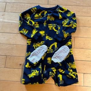 Carters fleece footed pajamas 24M